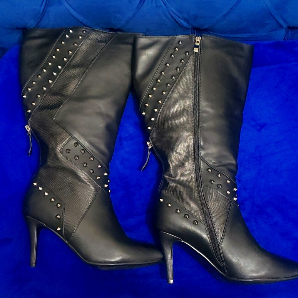 Women Boots, Ashley Stewart, size 10 W, black, 3 inch heel. Wide calf